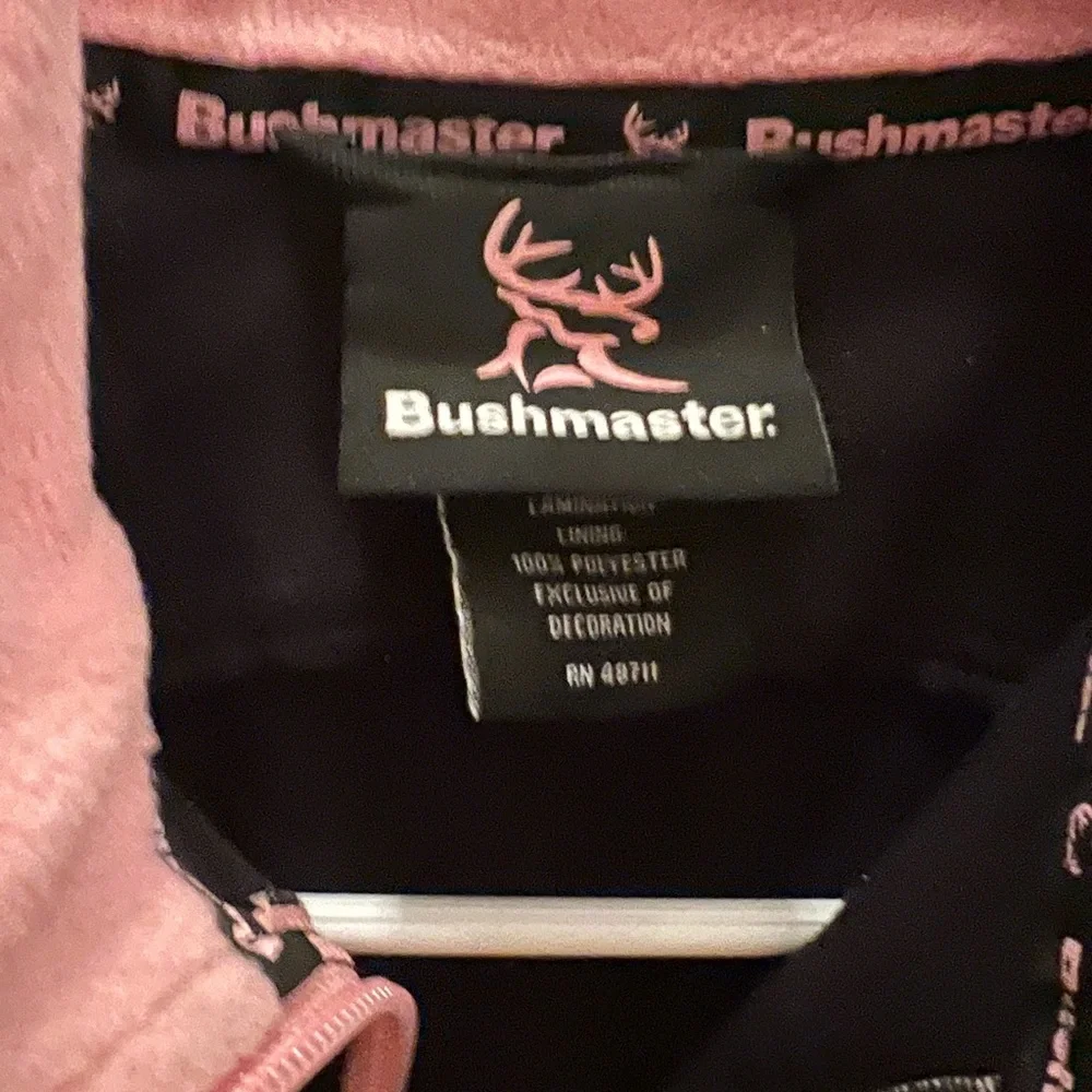 Bushmaster women’s jacket, size medium. - Picture 5 of 6